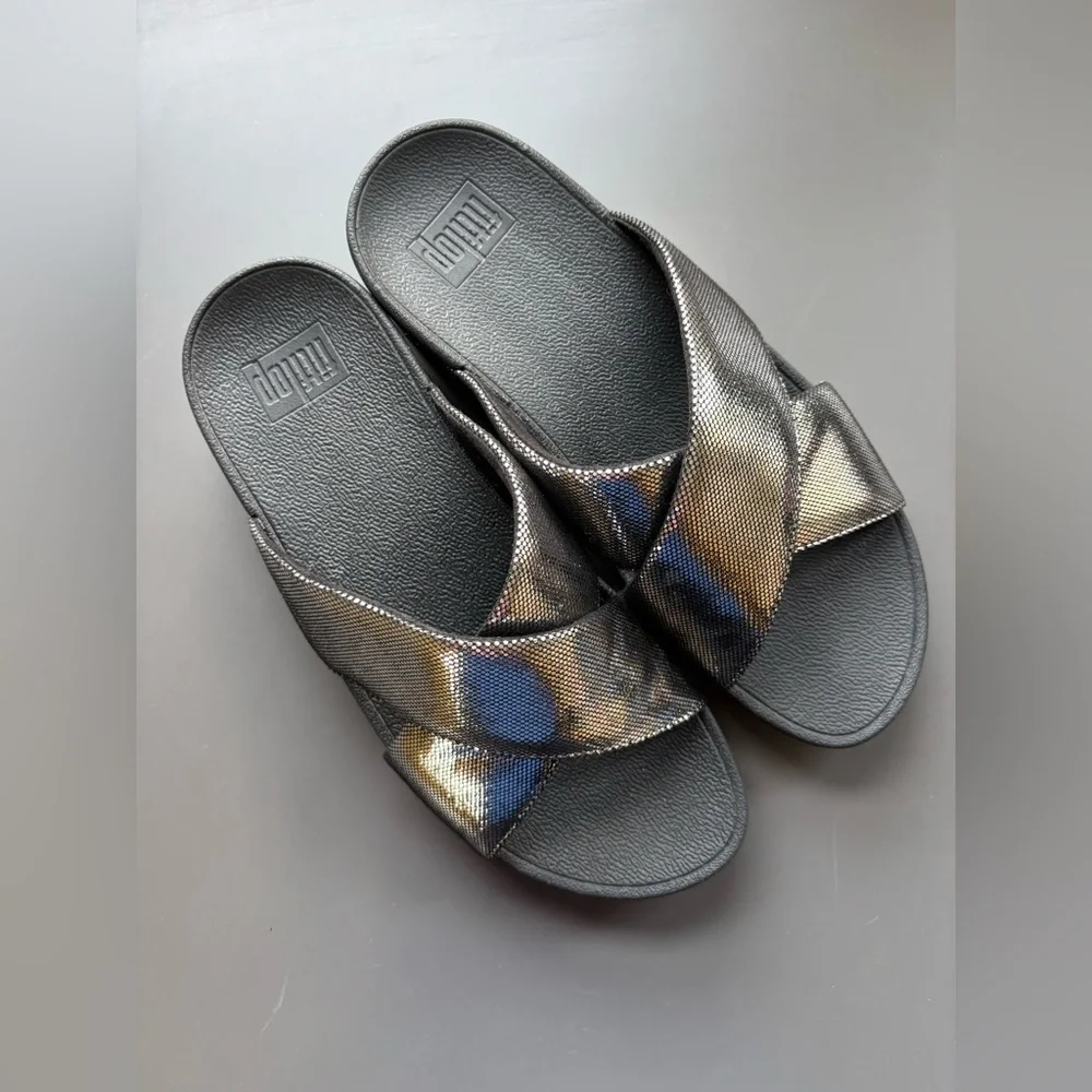 Metallic FitFlop Sandals- US 8 - Picture 2 of 7